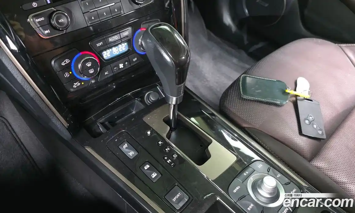 Renault SM7 2016 3.5 Автомат в Москве № 138265, фото 9