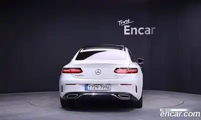 Mercedes-Benz E-Class, 2022