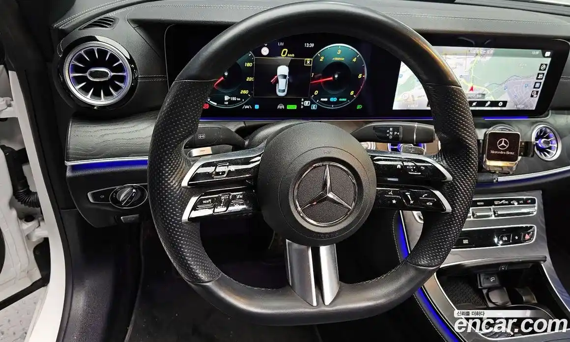 Mercedes-Benz E-Class 2022 2.0 Автомат в Москве № 139240, фото 19