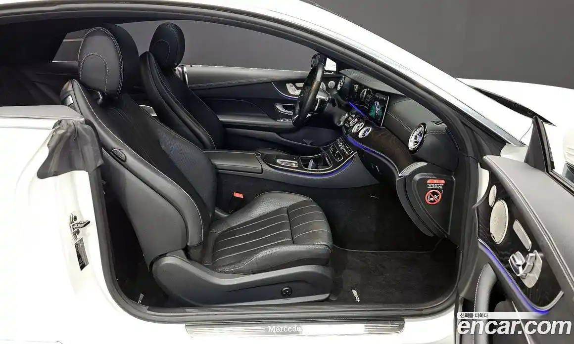 Mercedes-Benz E-Class 2022 2.0 Автомат в Москве № 139240, фото 3