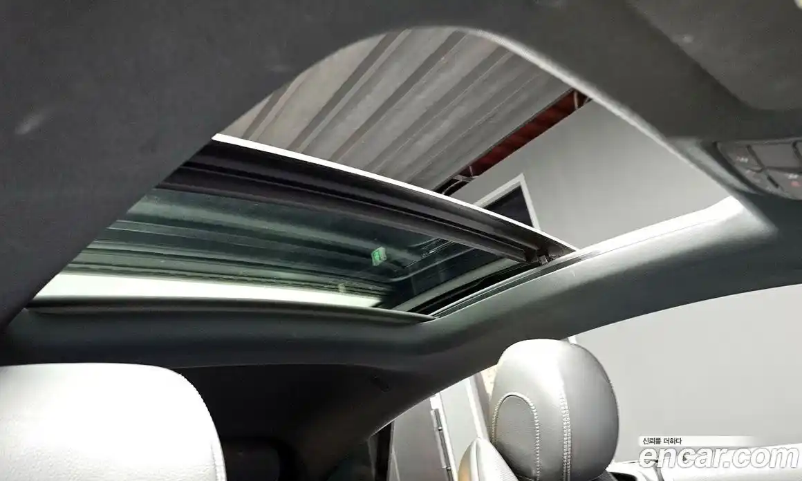 Mercedes-Benz E-Class 2022 2.0 Автомат в Москве № 139240, фото 4