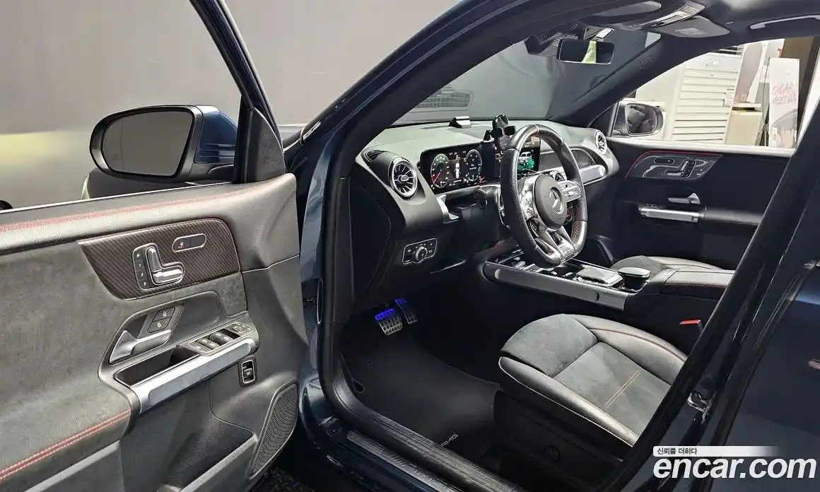 Mercedes-Benz GLB-Class 2023 2.0 Автомат в Москве № 140843, фото 18