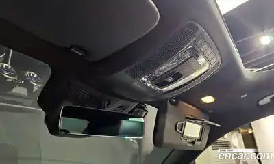 Mercedes-Benz GLB-Class 2023 2.0 Автомат в Москве № 140843, миниатюра 4