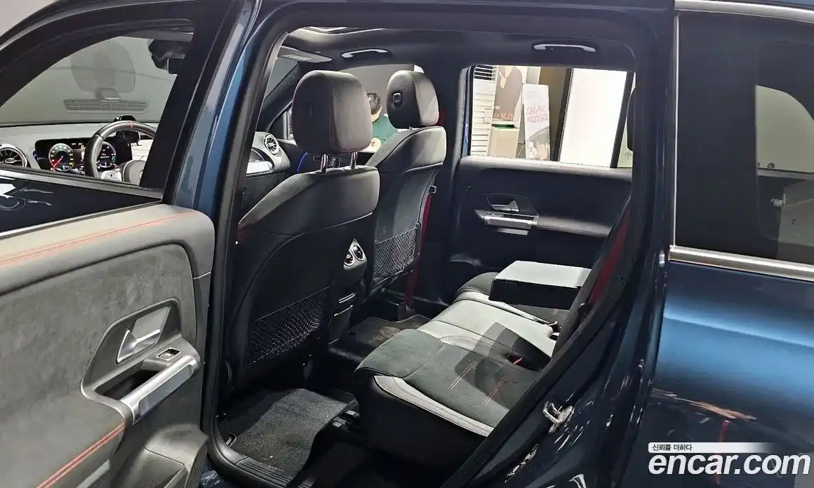 Mercedes-Benz GLB-Class 2023 2.0 Автомат в Москве № 140843, фото 6