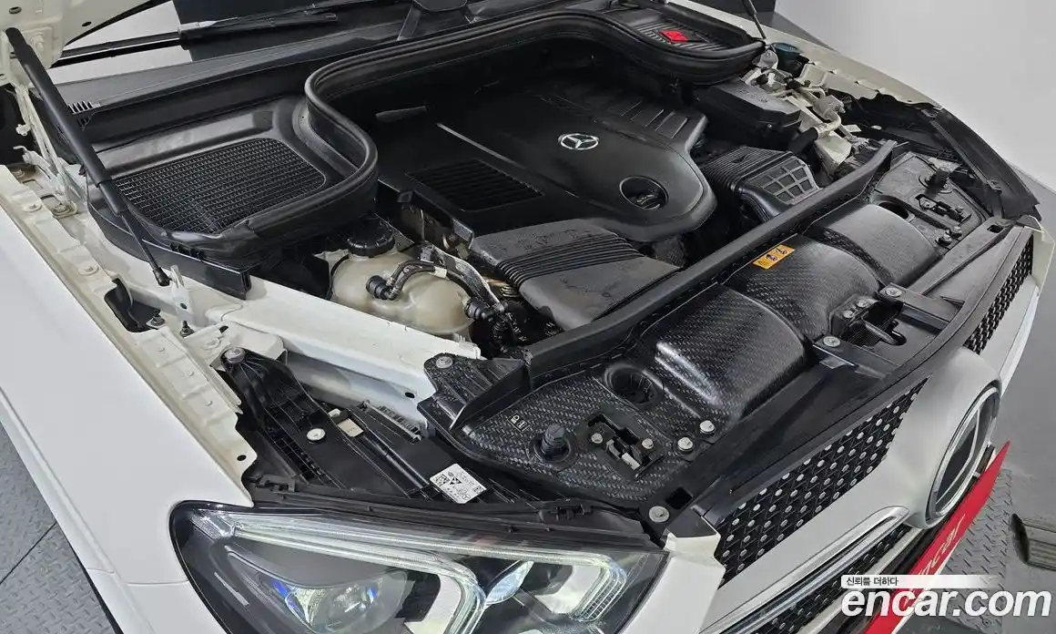 Mercedes-Benz GLE-Class 2021 3.0 Автомат в Москве № 142649, фото 18