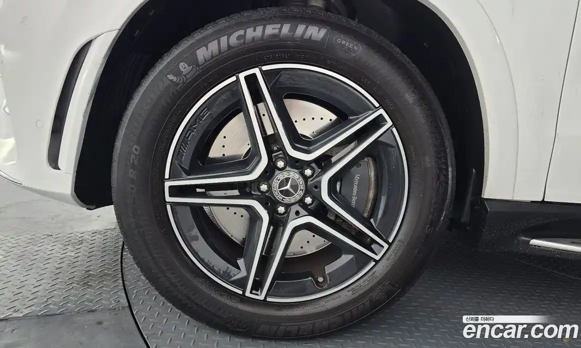 Mercedes-Benz GLE-Class 2021 3.0 Автомат в Москве № 142649, фото 4