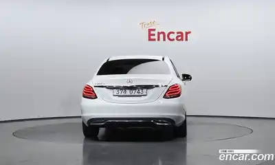 Mercedes-Benz C-Class 2016 2.1 Автомат в Москве № 143137, миниатюра 3