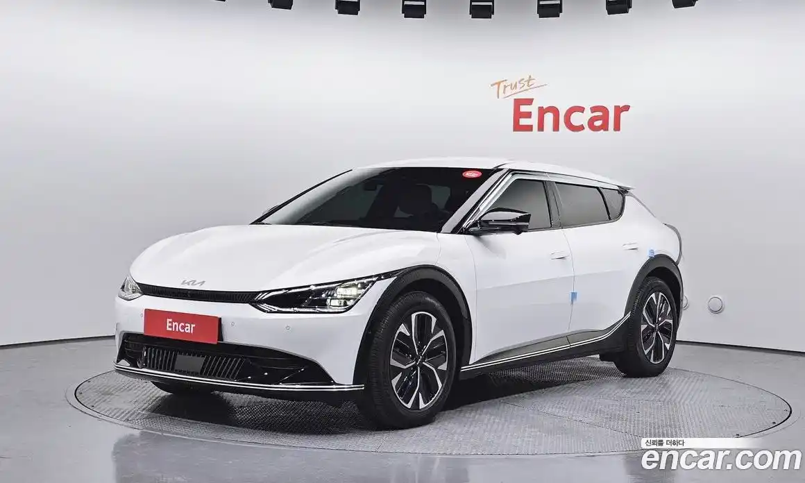 Kia EV6 2022 0.1 Автомат в Москве № 14761, фото 17