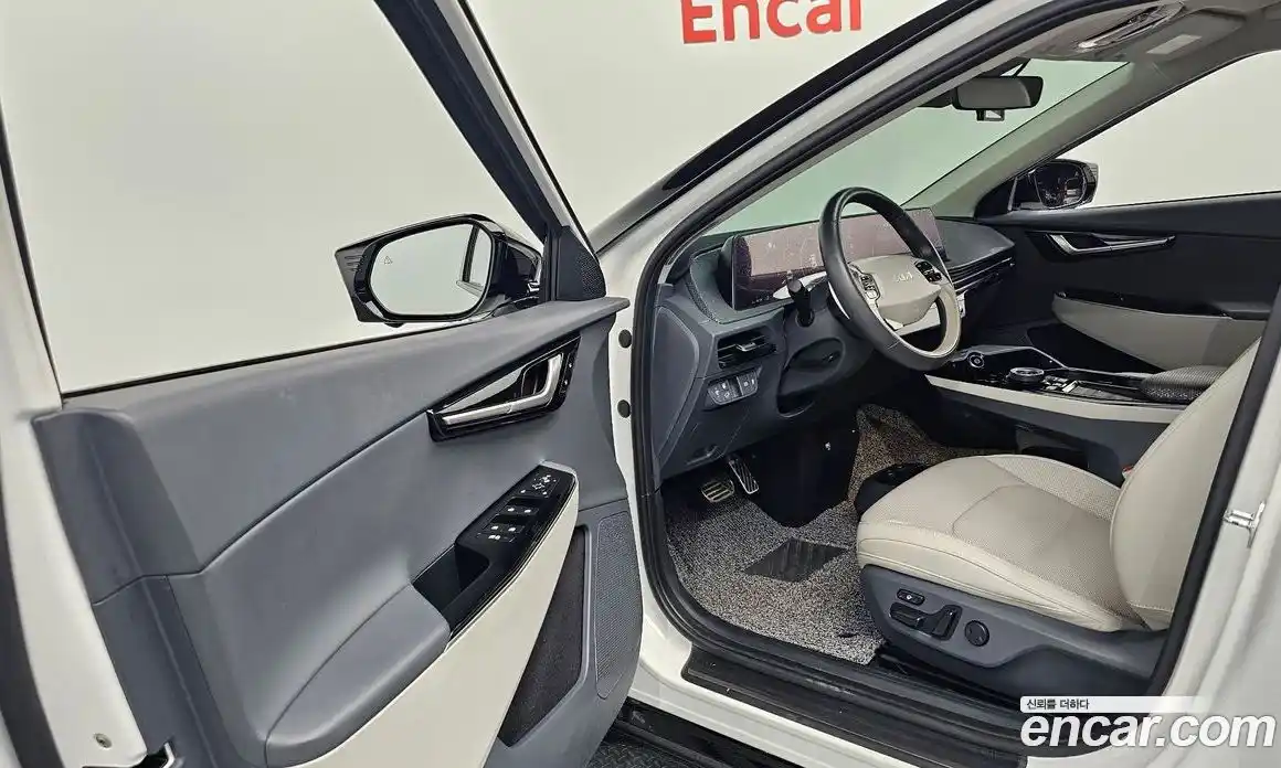 Kia EV6 2022 0.1 Автомат в Москве № 14761, фото 5