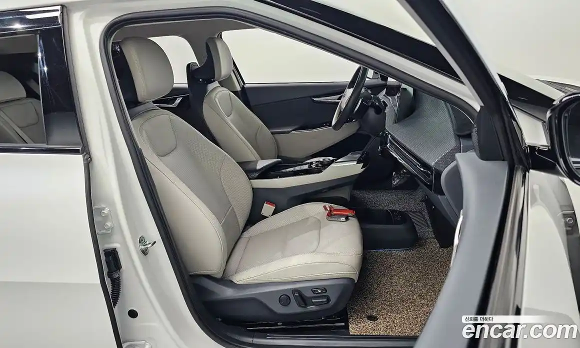 Kia EV6 2022 0.1 Автомат в Москве № 14761, фото 6