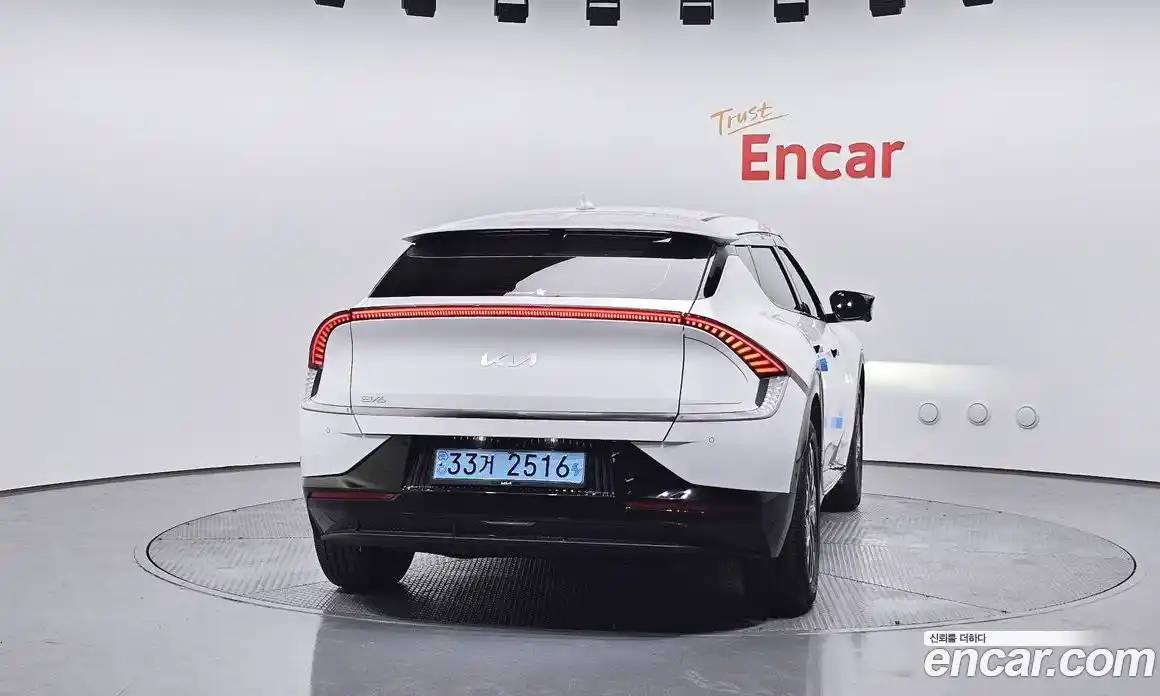 Kia EV6 2022 0.1 Автомат в Москве № 14761, фото 7