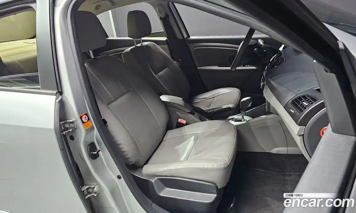 Renault SM3 2012 1.6 Автомат в Москве № 147623, фото 12