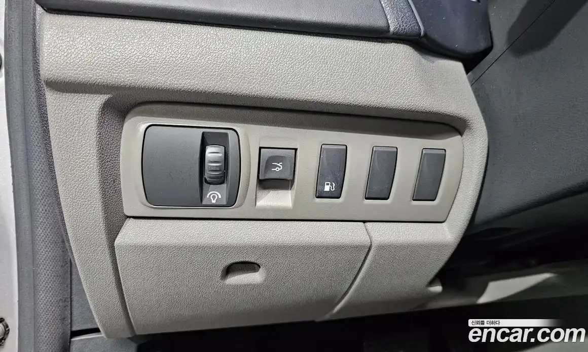 Renault SM3 2012 1.6 Автомат в Москве № 147623, фото 9