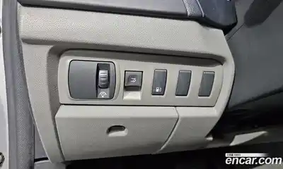 Renault SM3 2012 1.6 Автомат в Москве № 147623, миниатюра 9