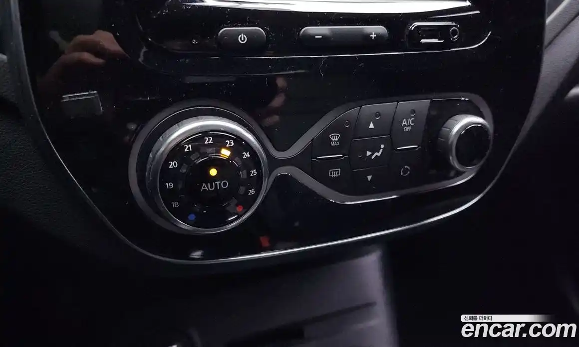 Renault QM3 2018 1.5 Автомат в Москве № 147845, фото 14