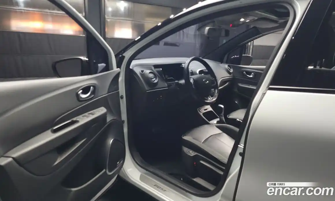 Renault QM3 2018 1.5 Автомат в Москве № 147845, фото 20