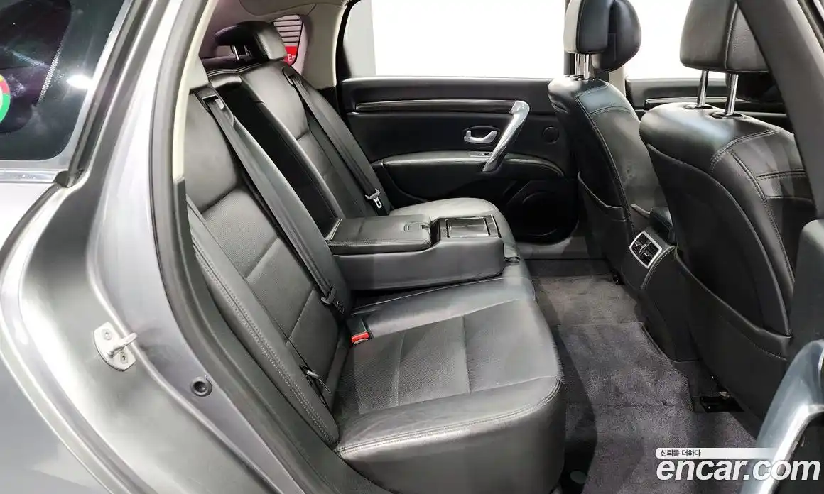 Renault SM7 2016 2.5 Автомат в Москве № 148071, фото 8