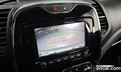 Renault QM3 2015 1.5 Автомат в Москве № 148178, миниатюра 6