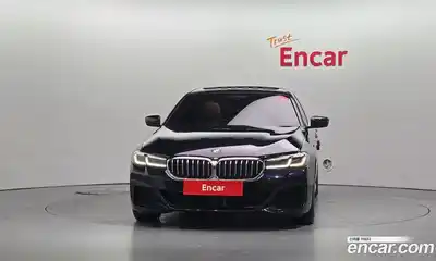 BMW 5-Series 2023 2.0 Автомат в Москве № 153936, миниатюра 2