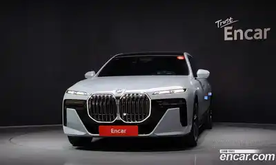 BMW 7-Series 2023 3.0 Автомат в Москве № 154988, миниатюра 12