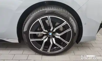 BMW 7-Series 2023 3.0 Автомат в Москве № 154988, миниатюра 5