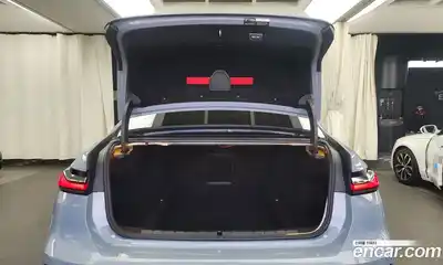 BMW 7-Series 2023 3.0 Автомат в Москве № 154988, миниатюра 9