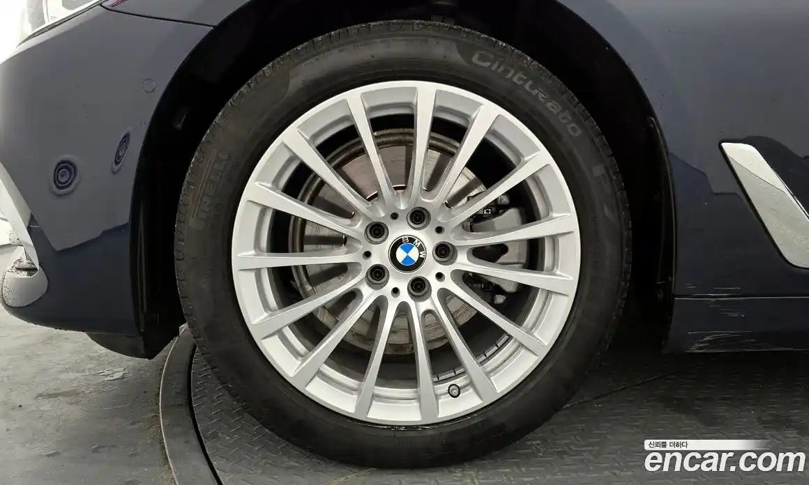 BMW 5-Series 2020 2.0 Автомат в Москве № 155616, фото 17