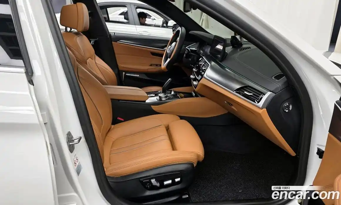 BMW 5-Series 2023 2.0 Автомат в Москве № 157253, фото 15