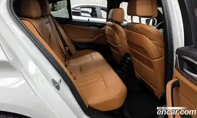 BMW 5-Series 2023 2.0 Автомат в Москве № 157253, миниатюра 3