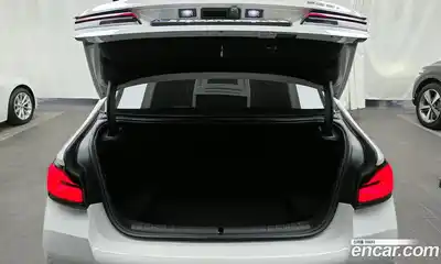 BMW 5-Series 2023 2.0 Автомат в Москве № 157253, миниатюра 9