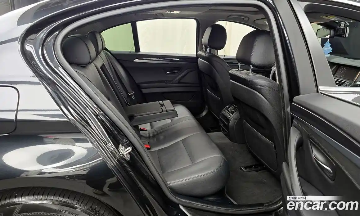 BMW 5-Series 2015 2.0 Автомат в Москве № 157969, фото 11