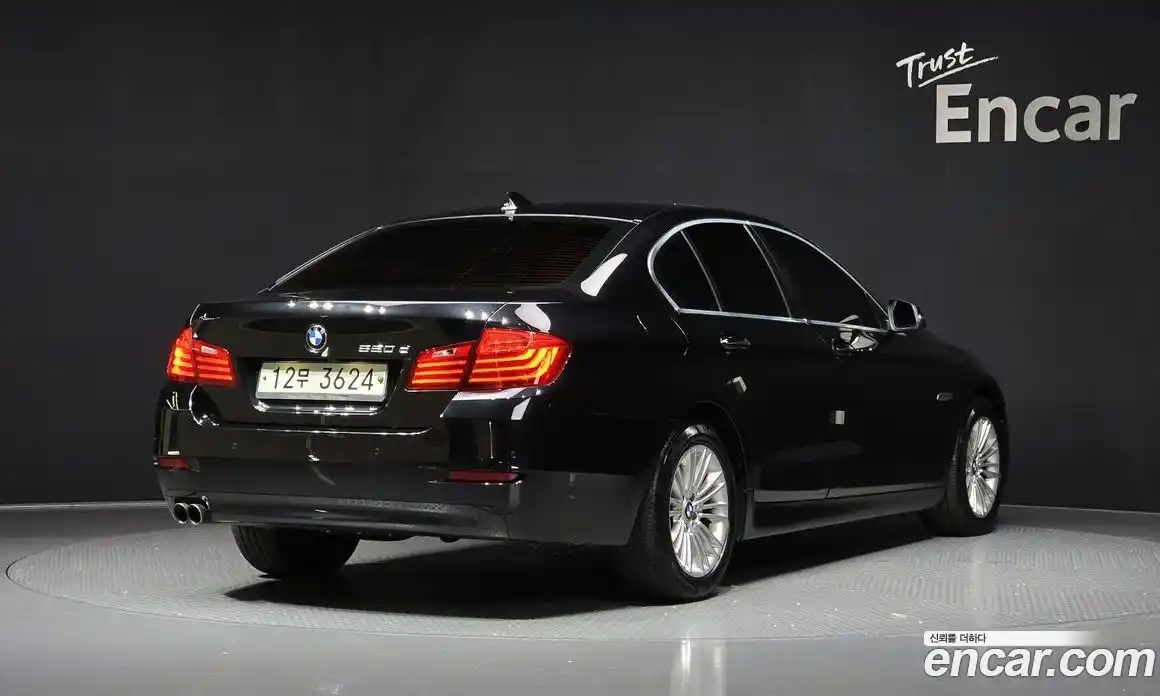BMW 5-Series 2015 2.0 Автомат в Москве № 157969, фото 19