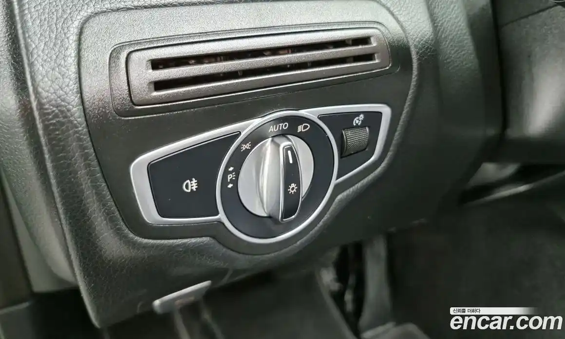 Mercedes-Benz C-Class 2018 2.0 Автомат в Москве № 159012, фото 9