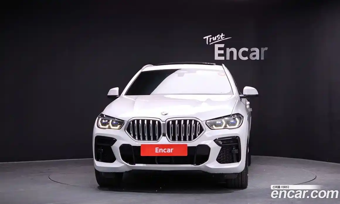 BMW X6 2022 3.0 Автомат в Москве № 159319, фото 1