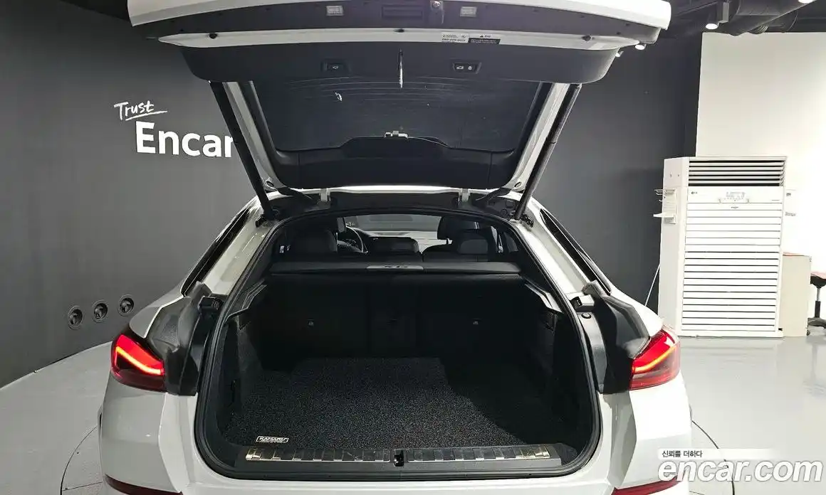 BMW X6 2022 3.0 Автомат в Москве № 159319, фото 11