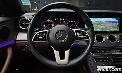 Mercedes-Benz E-Class 2020 2.0 Автомат в Москве № 160383, миниатюра 12