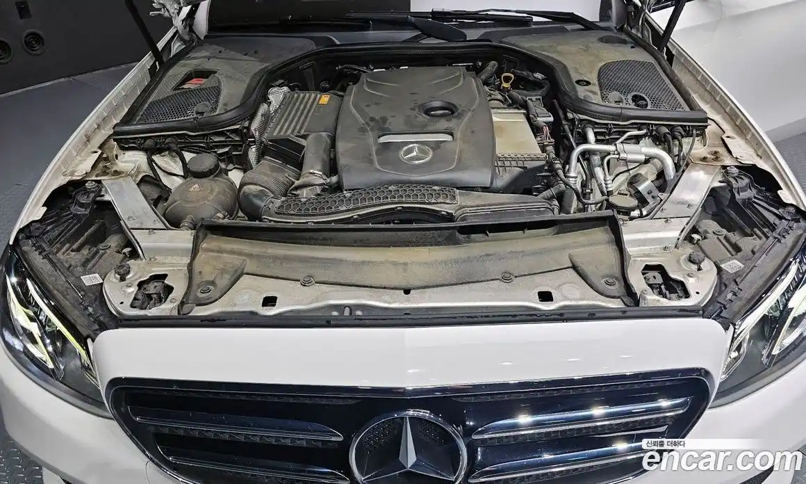 Mercedes-Benz E-Class 2020 2.0 Автомат в Москве № 160383, фото 13