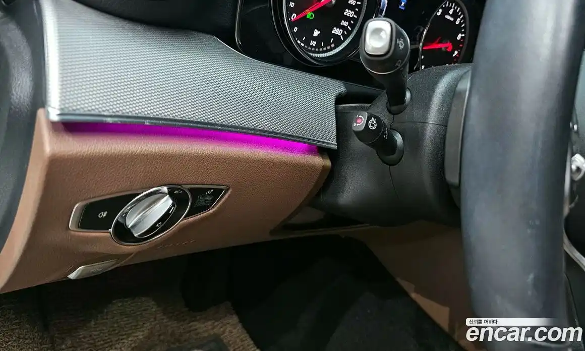 Mercedes-Benz E-Class 2020 2.0 Автомат в Москве № 160383, фото 18