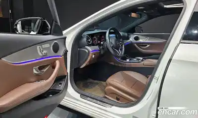 Mercedes-Benz E-Class 2020 2.0 Автомат в Москве № 160383, миниатюра 8