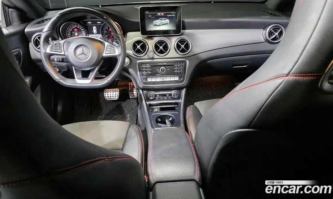 Mercedes-Benz CLA-Class 2018 2.0 Автомат в Москве № 161619, фото 13