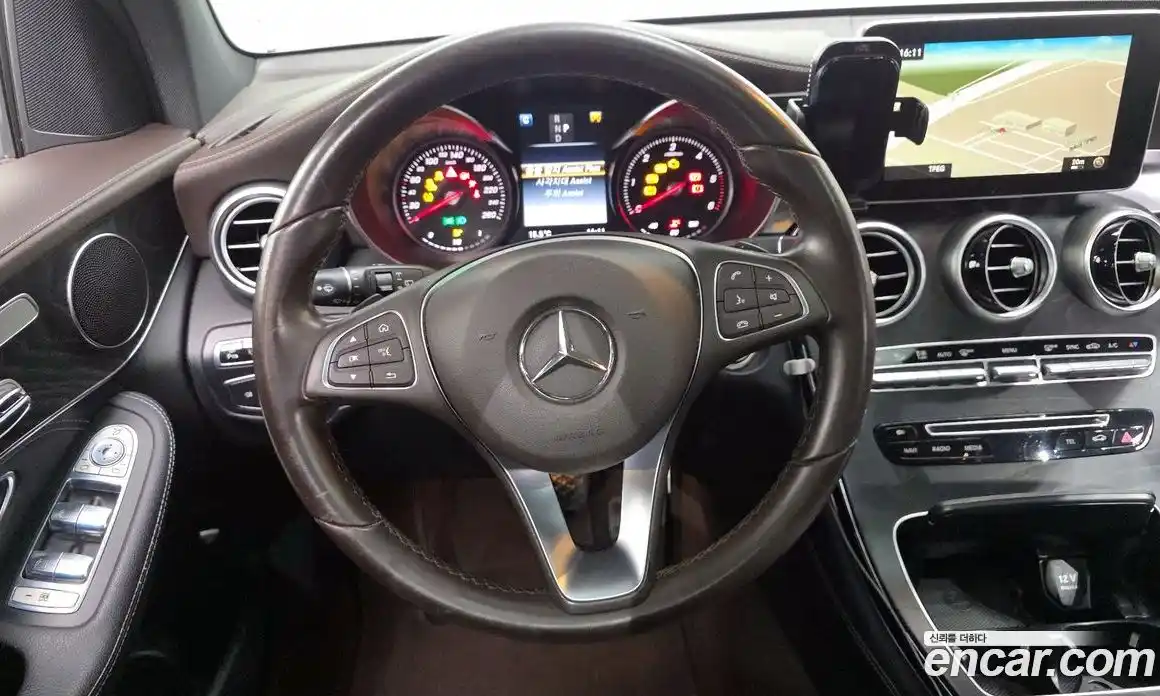 Mercedes-Benz GLC-Class 2016 2.1 Автомат в Москве № 161877, фото 12