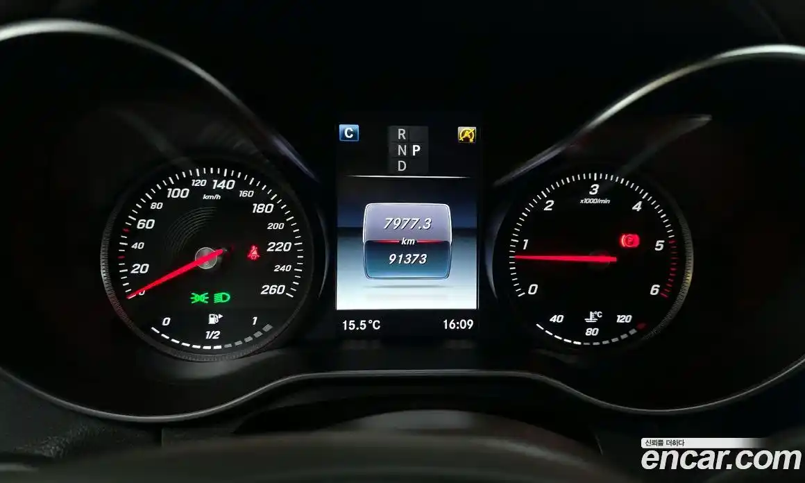 Mercedes-Benz GLC-Class 2016 2.1 Автомат в Москве № 161877, фото 16