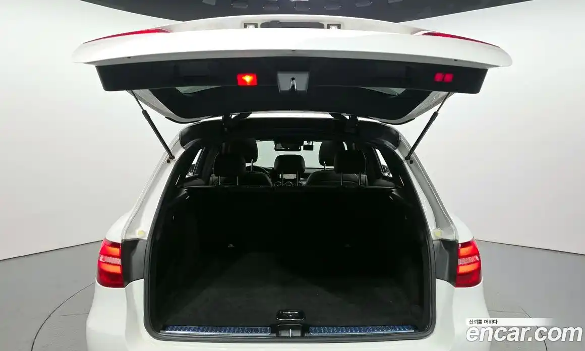 Mercedes-Benz GLC-Class 2016 2.1 Автомат в Москве № 161877, фото 4