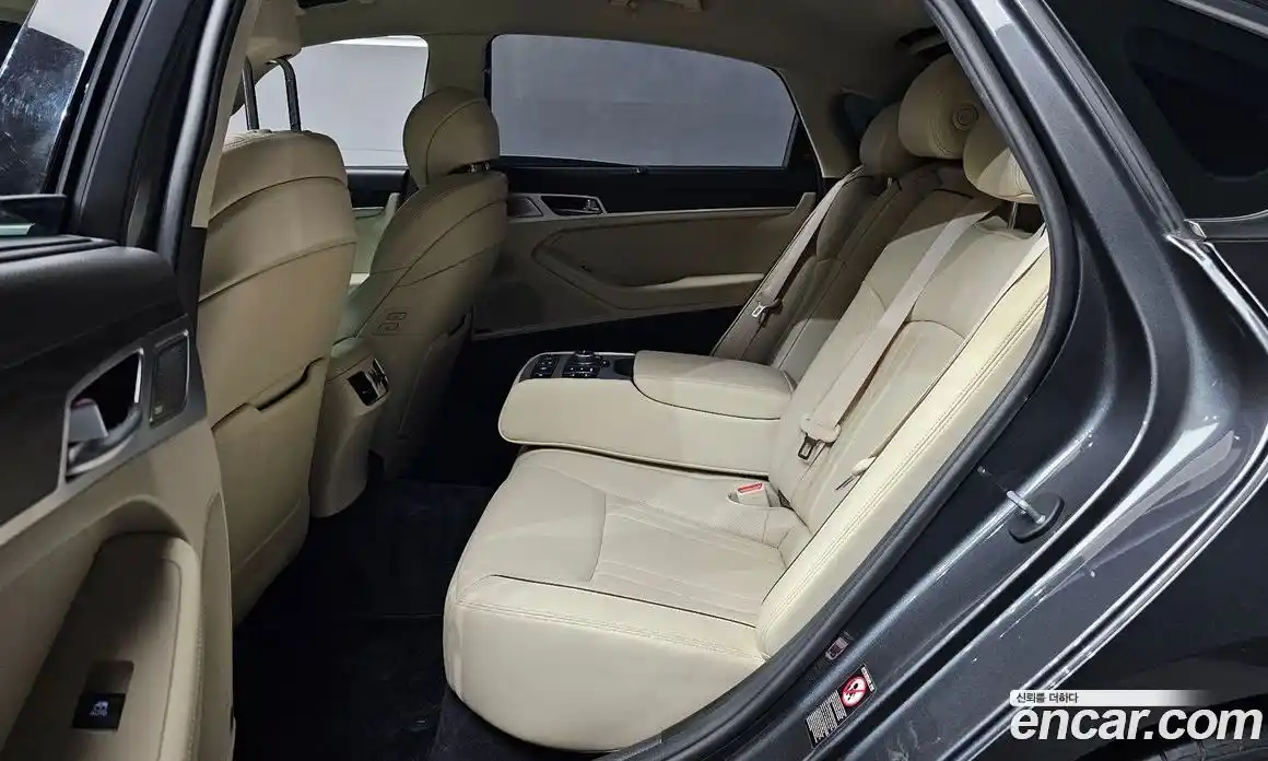 Genesis G80 2019 3.3 Автомат в Москве № 16305, фото 4