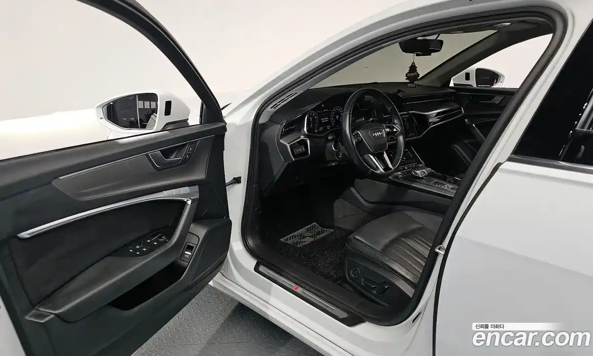 Audi A6 2020 2.0 Автомат в Москве № 163154, фото 15