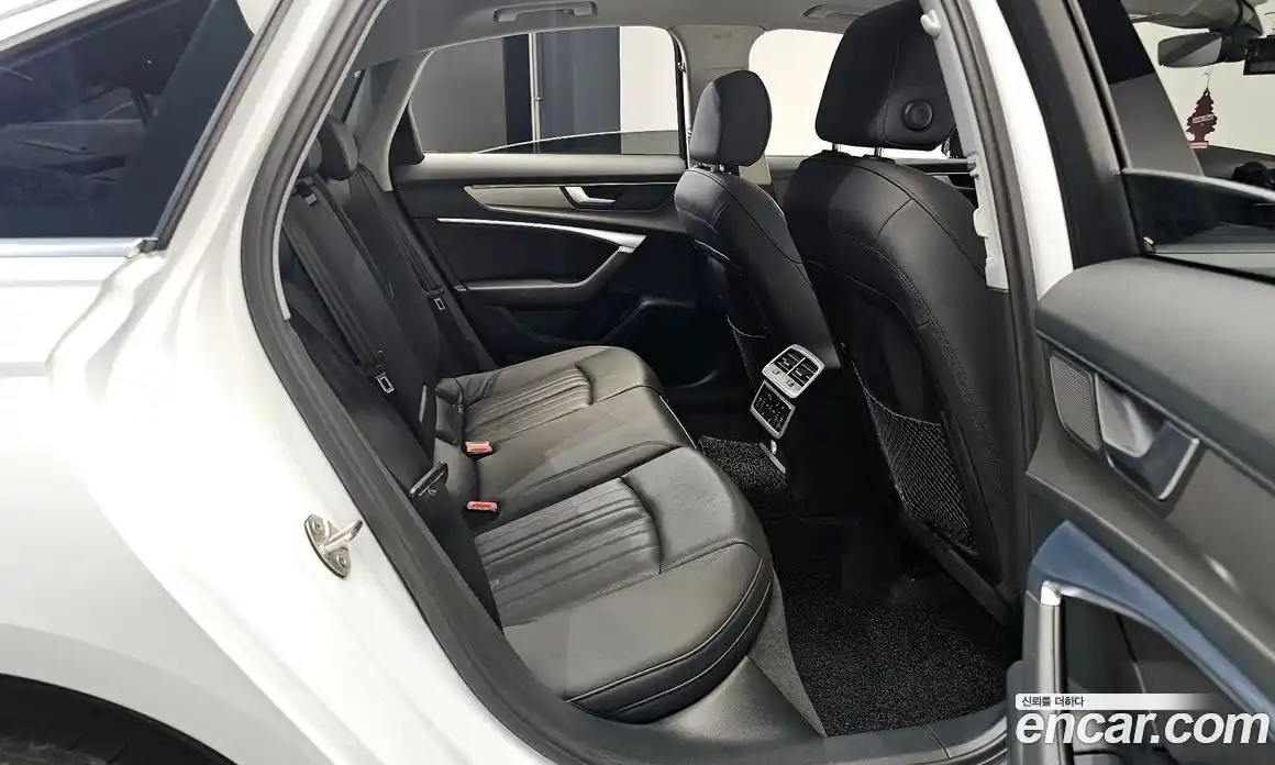 Audi A6 2020 2.0 Автомат в Москве № 163154, фото 9