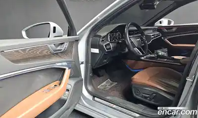 Audi A6 2020 2.0 Автомат в Москве № 163735, миниатюра 2