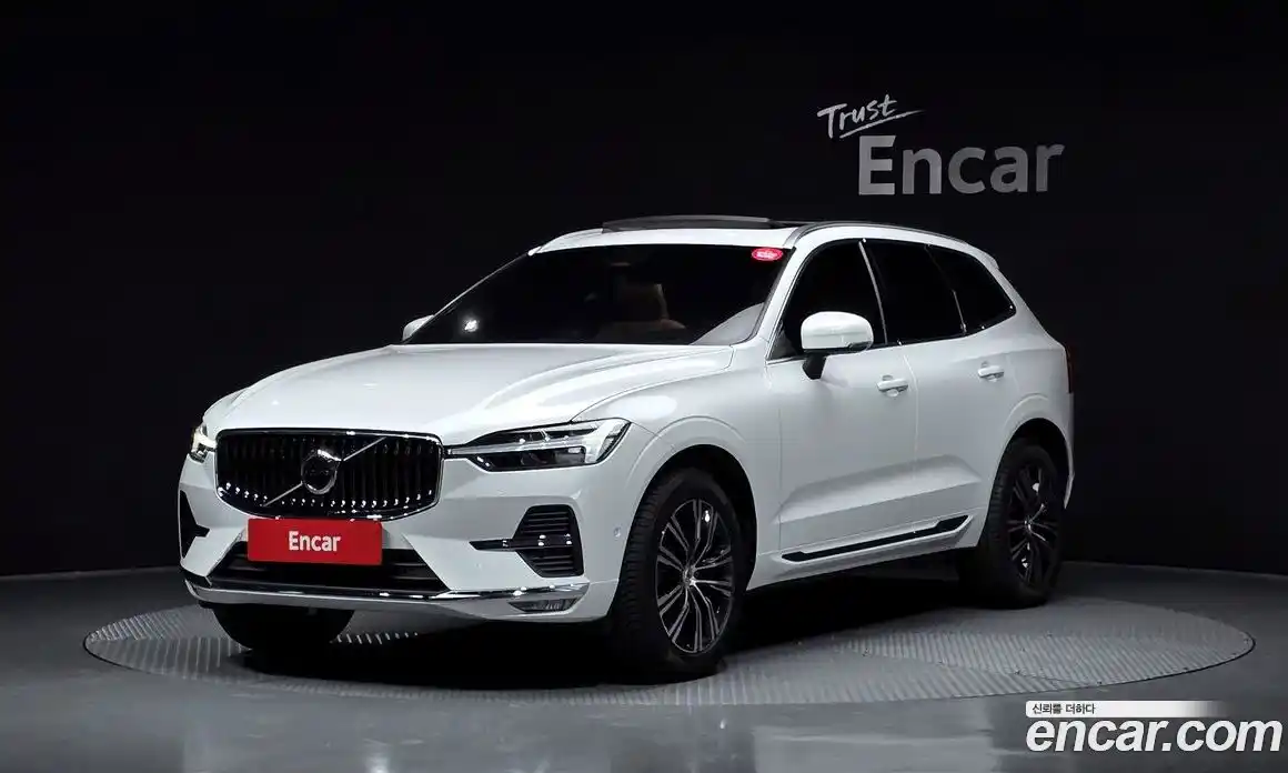 Volvo XC60 2022 2.0 Автомат в Москве № 164408, фото 15