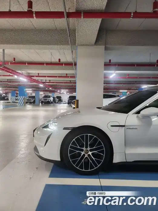 Porsche Taycan 2023 Автомат в Москве № 165074, фото 15