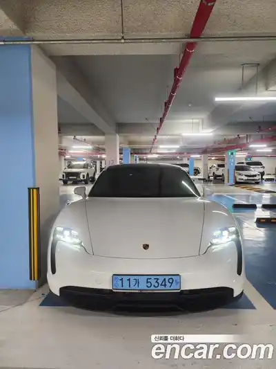 Porsche Taycan 2023 Автомат в Москве № 165074, миниатюра 2